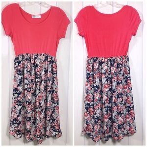 ! Chris & Carol T Shirt Floral Skirted Dress Small